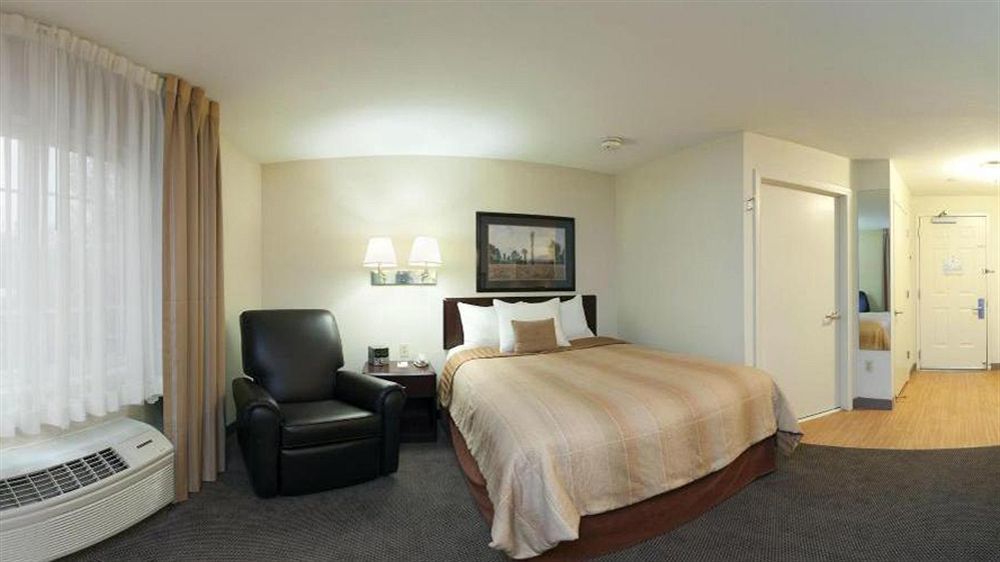 Sonesta Simply Suites Cleveland North Olmsted Airport Dış mekan fotoğraf